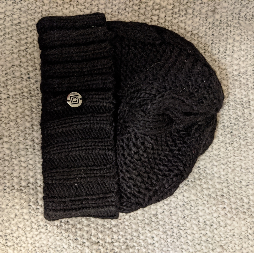 Liz Claiborne Beanie